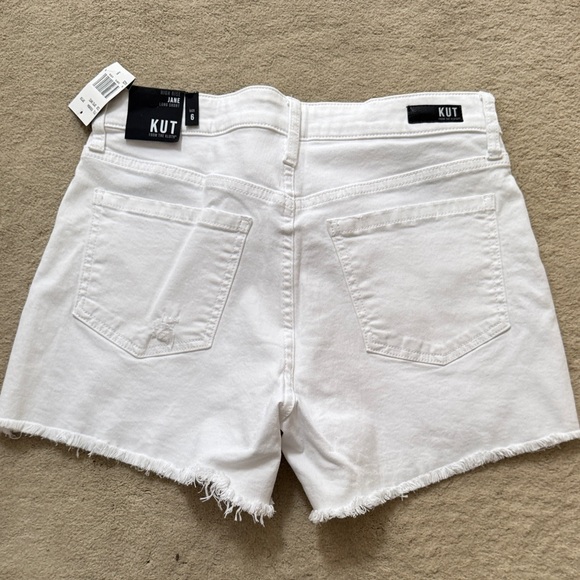 NWT Kut from the Kloth high rise Jane long short White Frayed Hem Jean Shorts - Picture 5 of 5